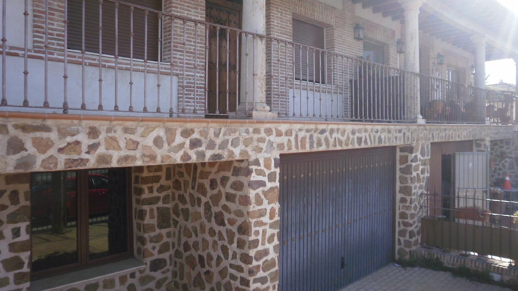 CHALET pareado en GUADAMUR (Toledo)